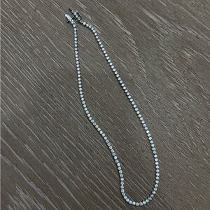 NWOT costume diamond tennis necklace